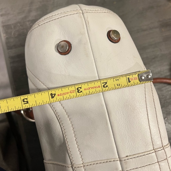 Vintage Coach 9636 Leather Soho Hamptons Satchel brown trim, buckles, tag - Picture 14 of 15